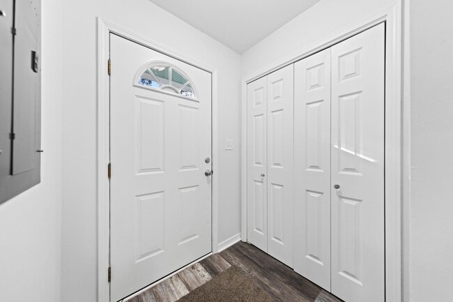 Photo - Beautifully Updated Townhouse