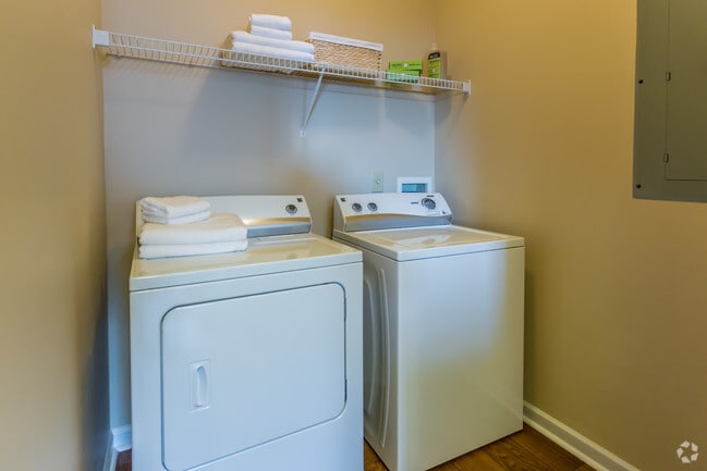 In-Unit Laundry Room | Apartments in Memphis TN | Waterford Place Apartments