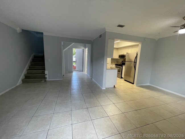 Photo - 5956 NW 21st St