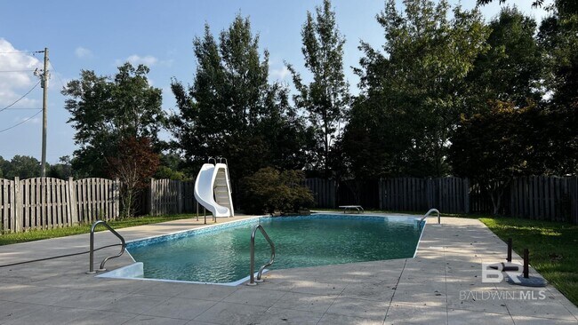 Photo - 35405 Pine Rd S