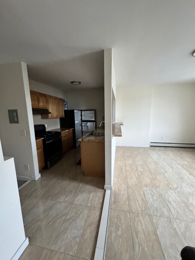 Photo - 296 Mill St Unit 2