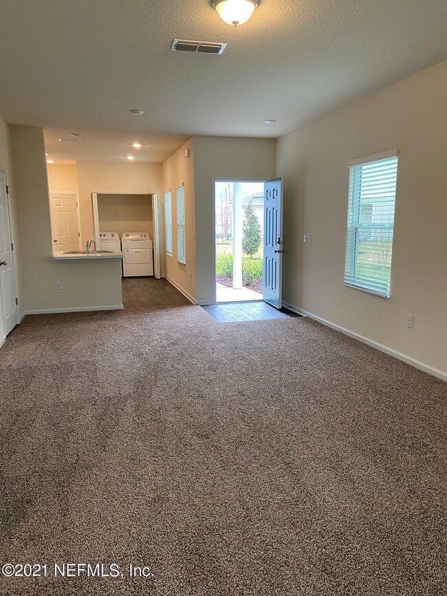 Photo - 211 Scotch Pebble Dr