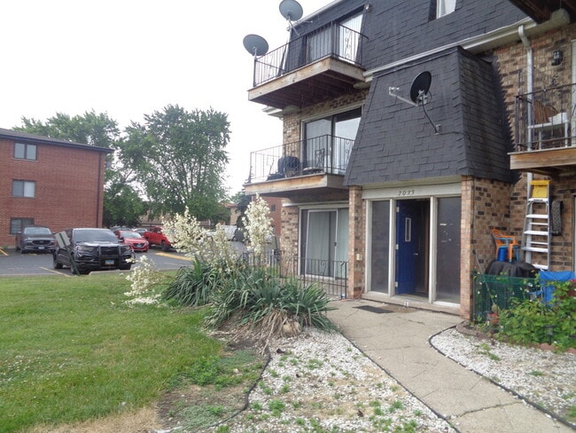 Photo - 7033 Mather Ave Condo Unit 3B