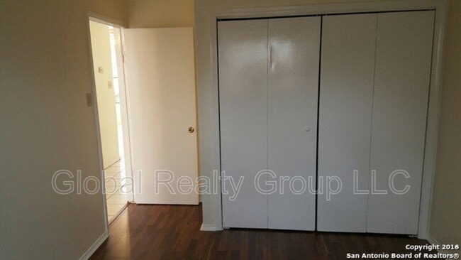 Photo - 611 W Harding Blvd Unidad Apt 2