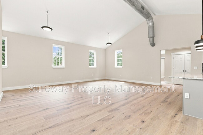 Photo - 5567 Pennell Rd Unidad 2nd Floor