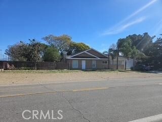 Photo - 10913 Alder Ave