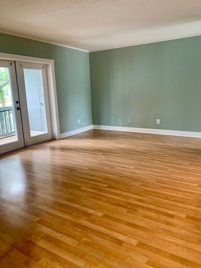 4607 W North B St Unit 208