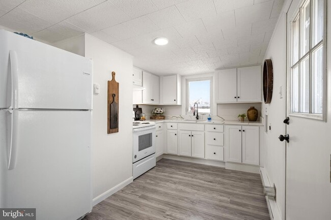 Photo - 75 S Washington Dr