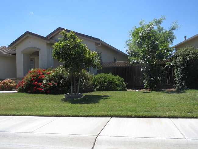 Photo - 2582 Hepworth Dr