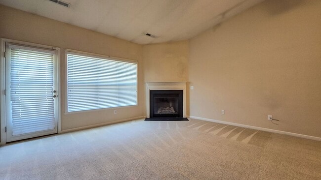 Photo - 4001 Parkview Ct