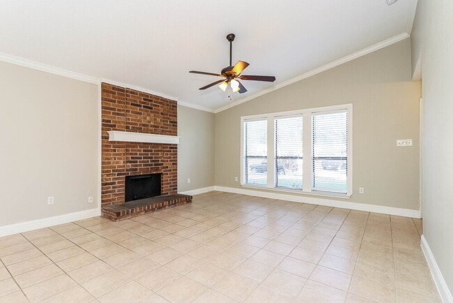309 Chasmier Way