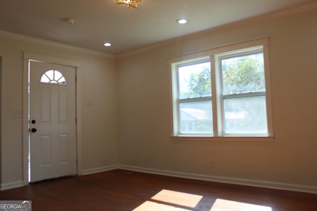 Photo - 1060 Cypress Dr