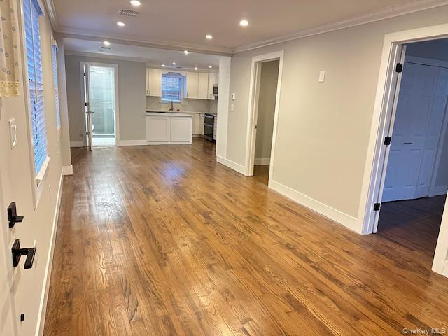 23 West Dr