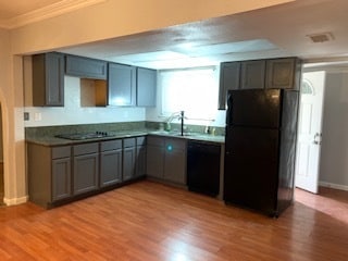 Photo - 232 Catalini St