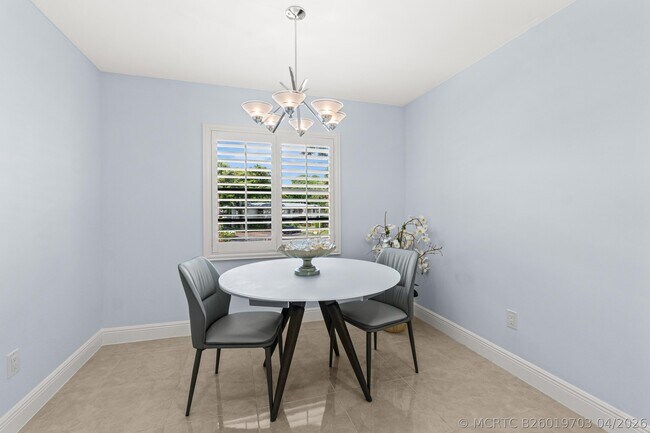 5 Westgate Ln Unit B