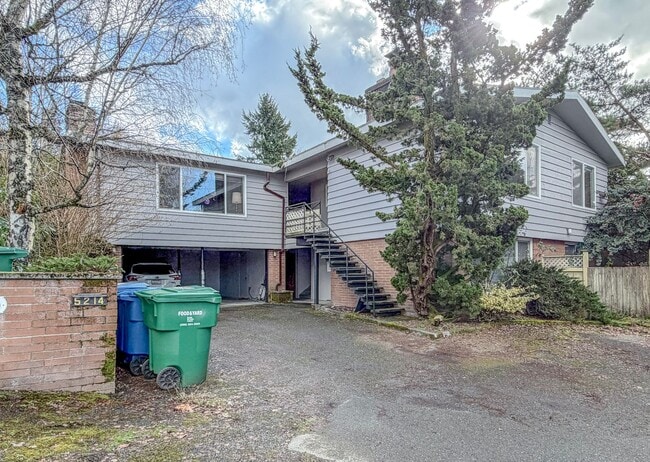 Building Photo - 3221340 Unit 3