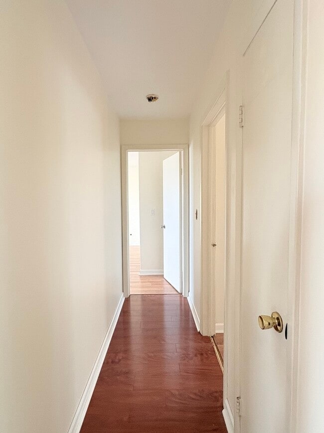 Photo - 3201 W Berwyn Ave