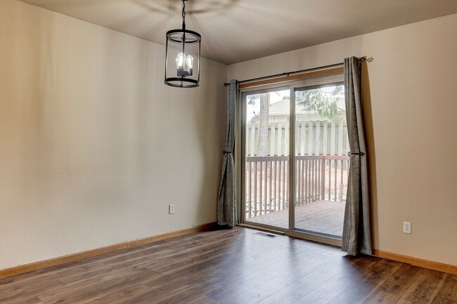 Photo - 3 Bedroom and 2.5 Bath End Unit Townhouse