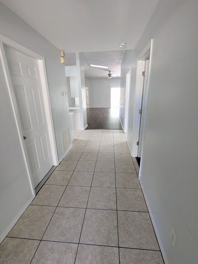 Photo - Welcome to Your Next Home in Port Orange!