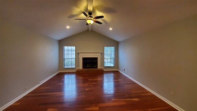 Photo - 4914 Ballygar Dr