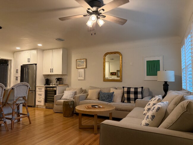 Photo - 234 24th Ave N