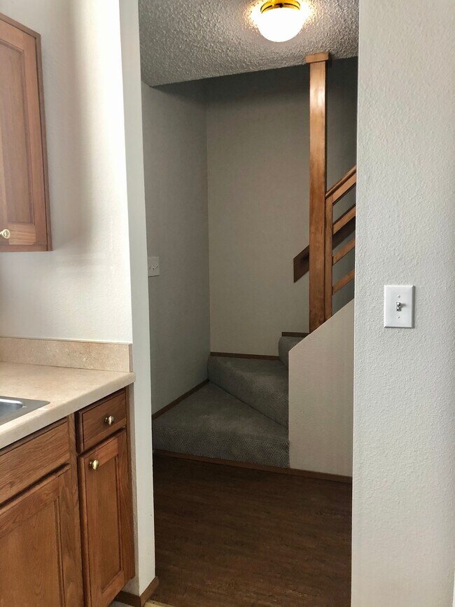 19846 SW 68th Ave Townhome Townhome Rental in Tualatin OR