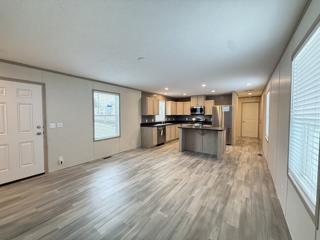 Photo - 29773 W Deerfield Ct