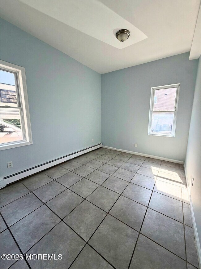 Photo - 410-412-412 1st Ave Unit 1