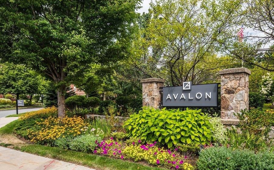 Photo - 99 Needham St Unidad 1410