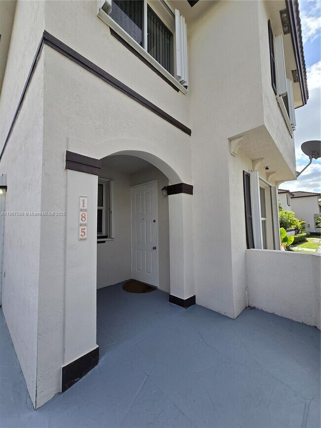 Photo - 8575 SW 152nd Ave