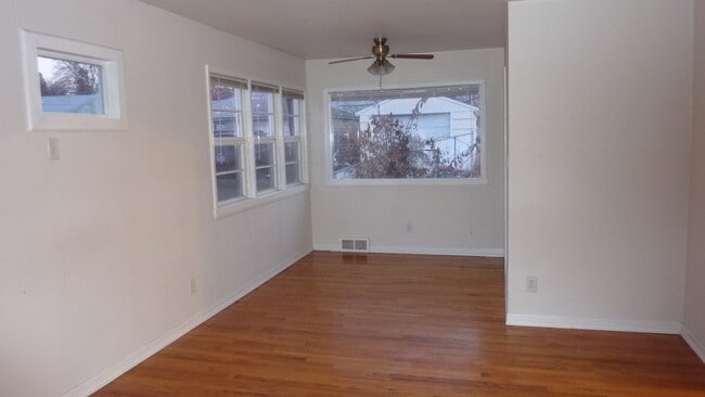 Photo - 3320 E 20th Ave