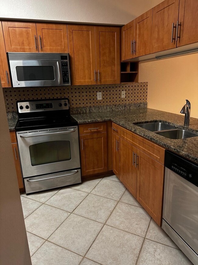 Photo - 6511 Emerald Dunes Dr Unit 206