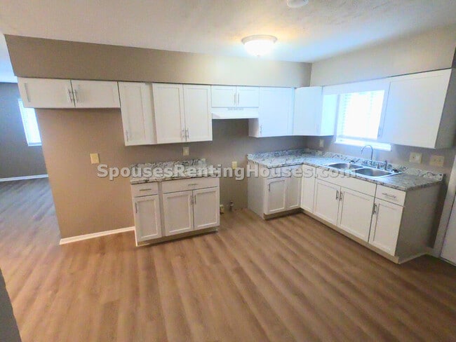 Photo - 1948 Dayton Ave