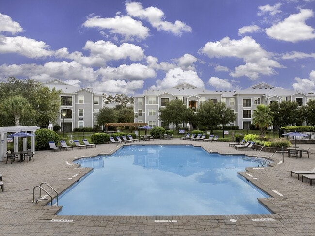 Courtney Station Apartments