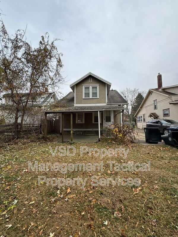 Photo - 2078-2018 18th St SW