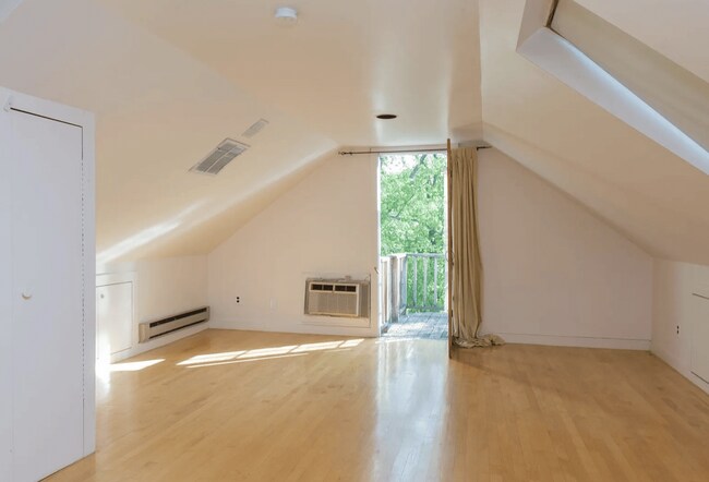 Photo - 600 Huron Ave Unit 3