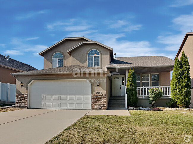 Building Photo - 7042 W Dry Sycamore Ln Rental