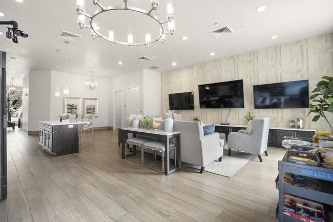 200 City View