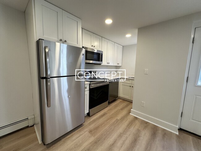Photo - 499 Beacon St Unit 1CP