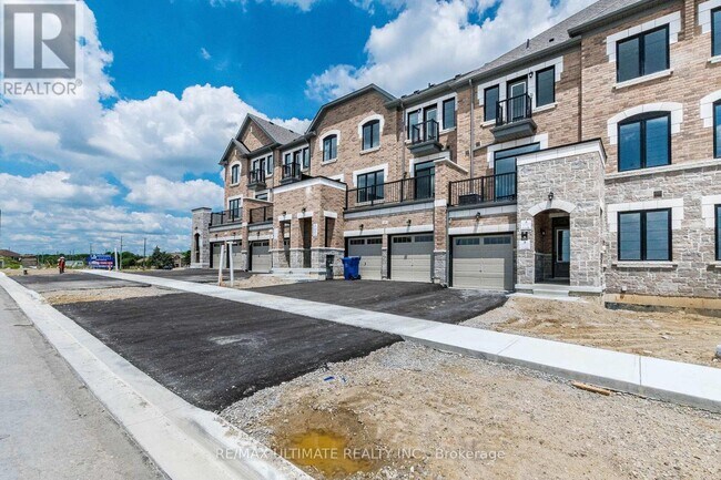 Photo - 39 Sapwood Cres