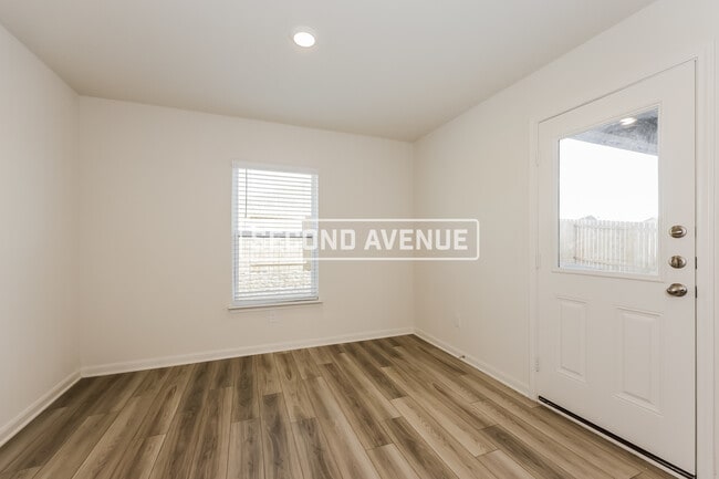 Photo - 327 Condie Russell Ave