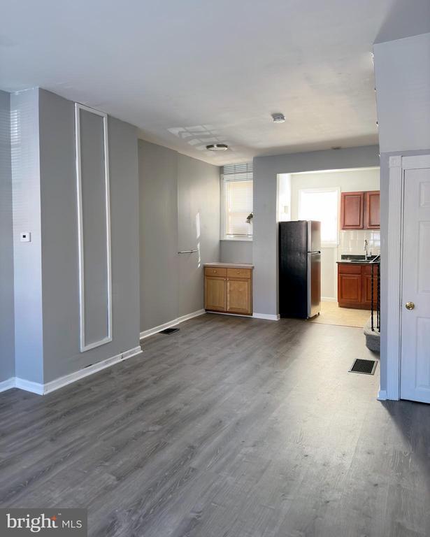 Photo - 338 Snyder Ave