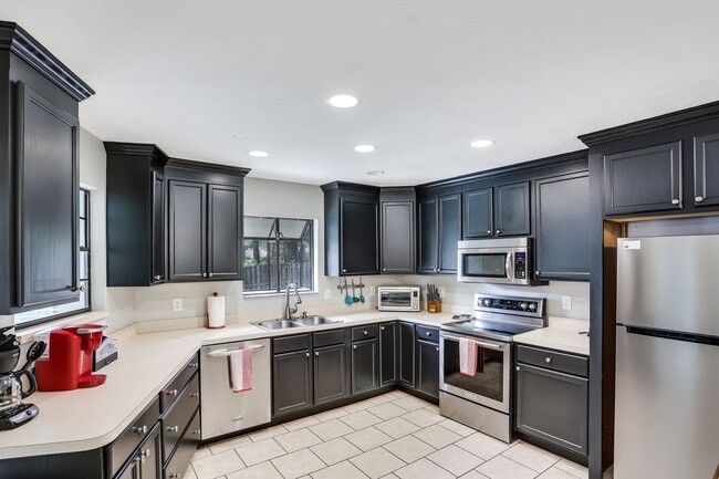 Photo - Pool Home in SW Gainesville