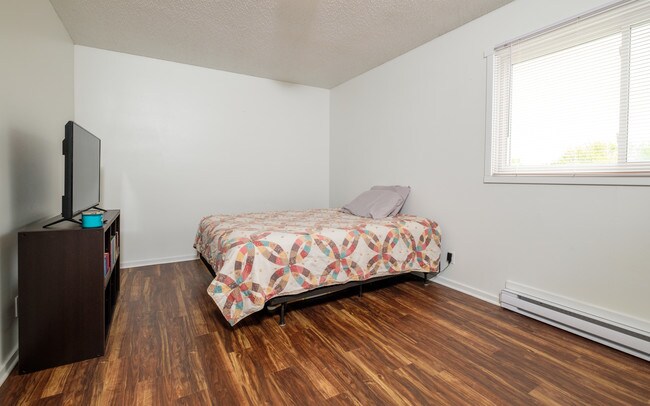 Photo - 204 Oak Blvd Unit 304