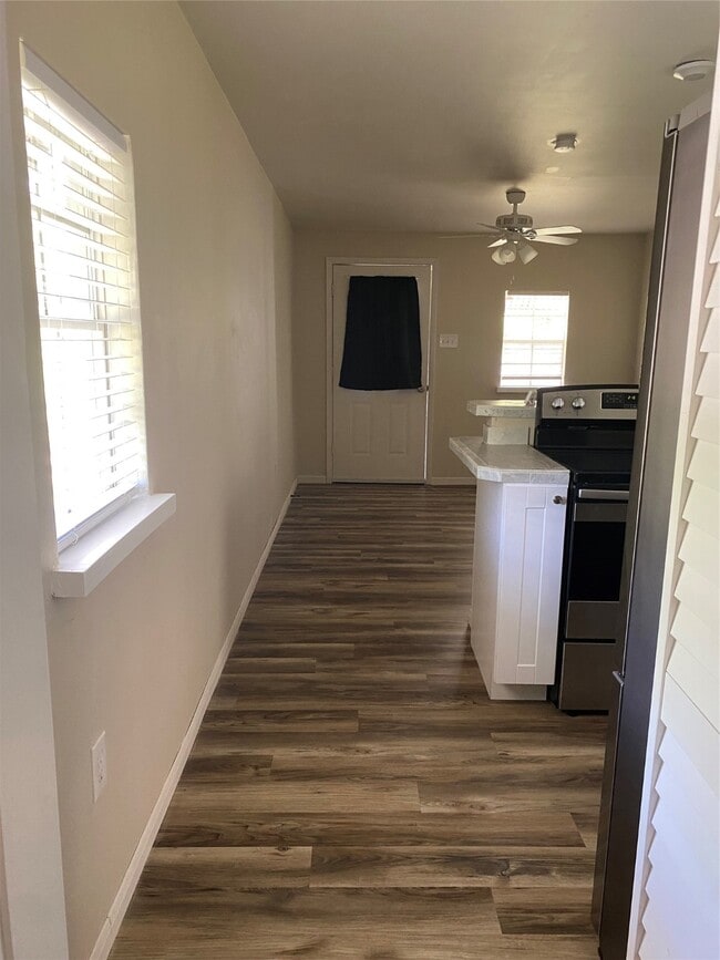 Photo - 8992 Greenwood Dr