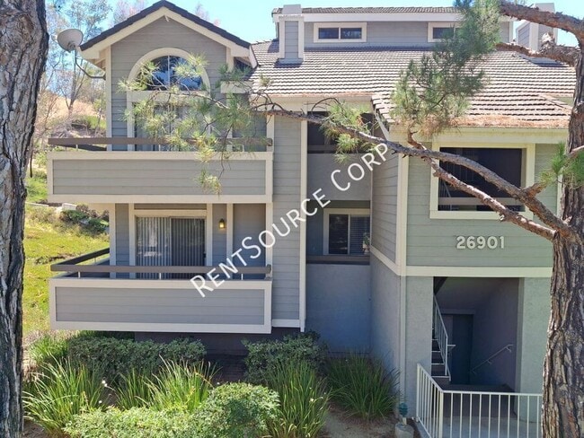 Building Photo - 26901 Rainbow Glen Dr Unit #643