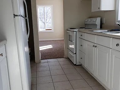 Photo - 845 Perry St