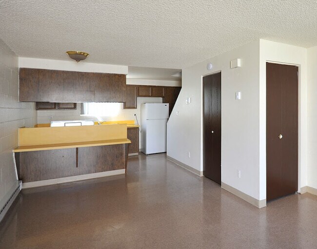 Photo - Escoshio Apartments