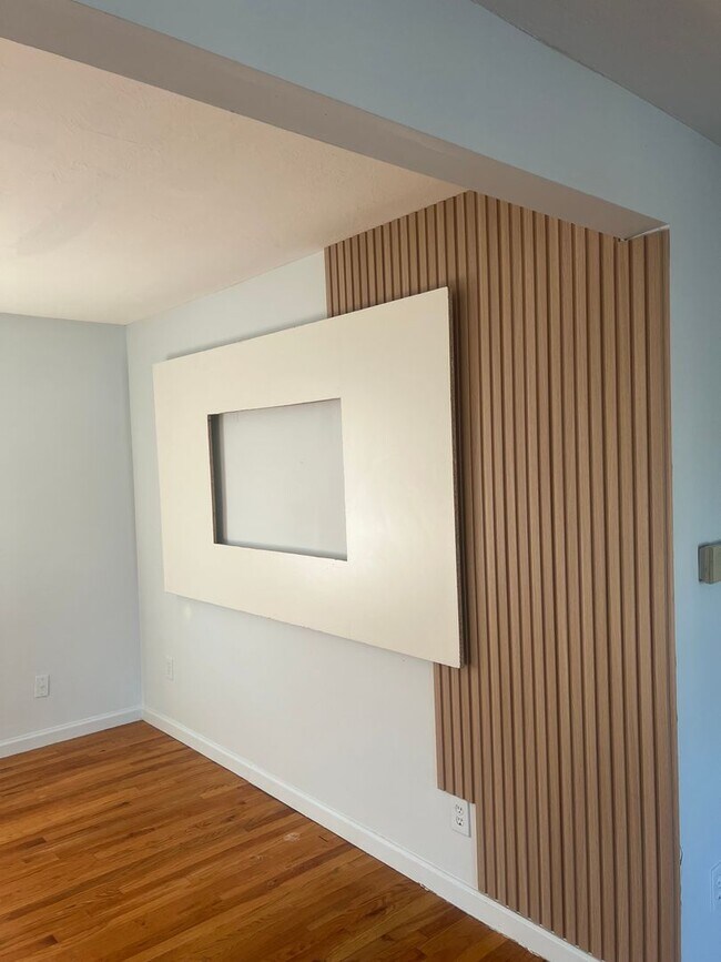 Photo - 90 Christine St Apartment Unit A