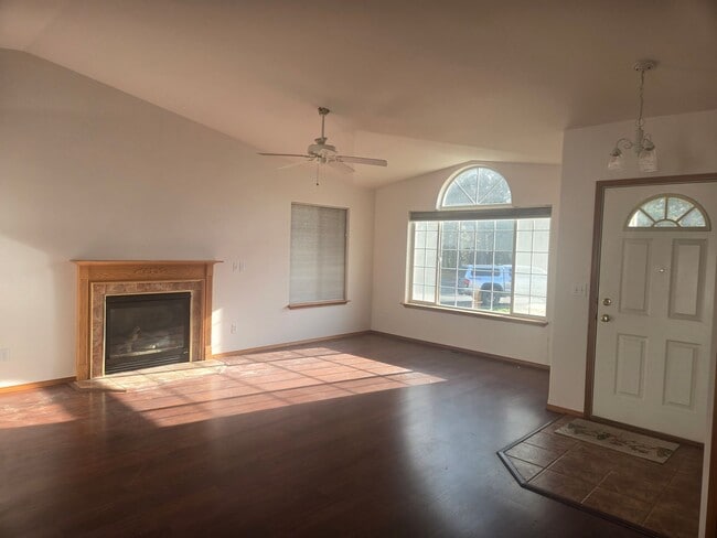 Photo - Charming 3 Bed / 2 Bath Single-Level Home in CDA – Available Now!